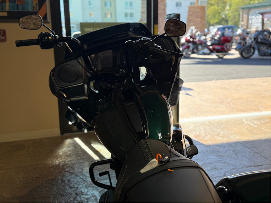 Road Glide®