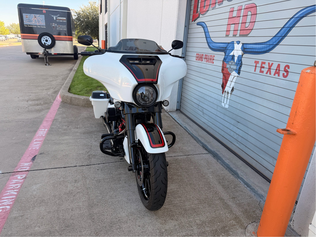 CVO® Street Glide®