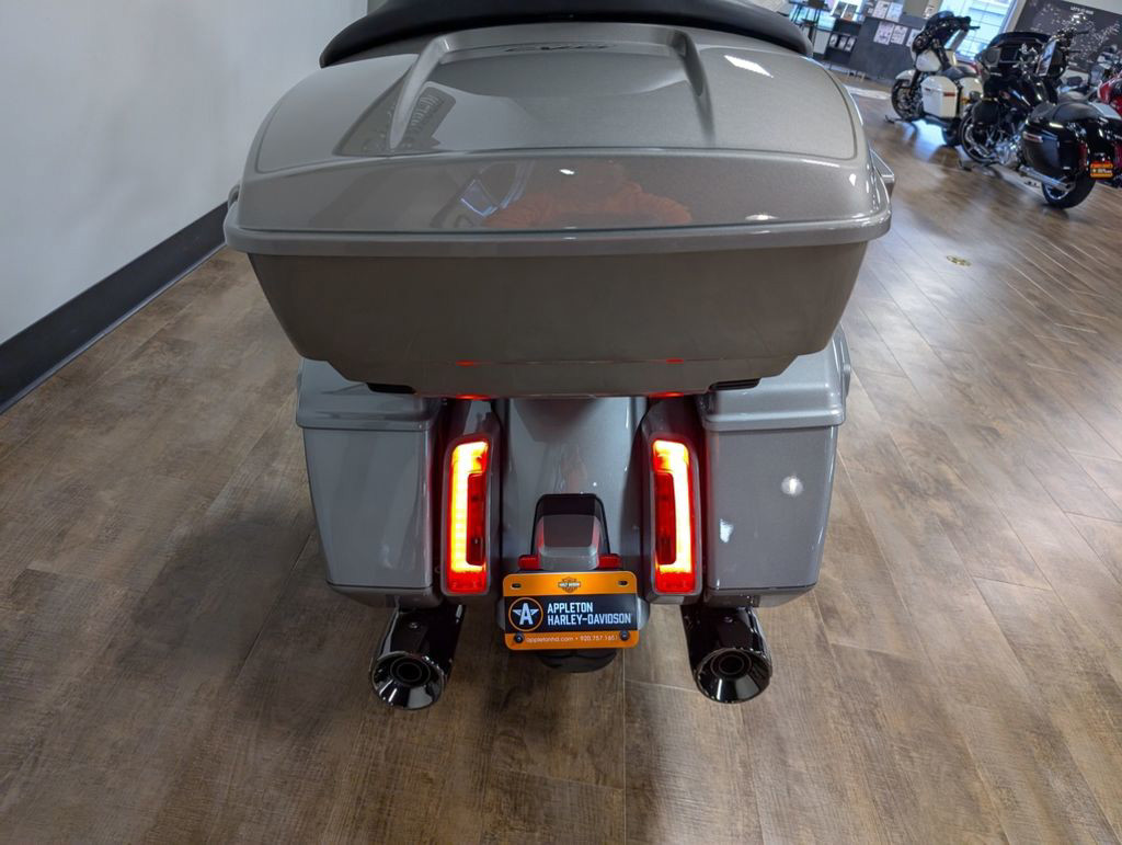 CVO® Street Glide®