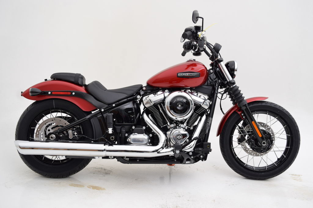 Street Bob®