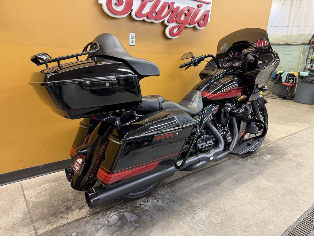 CVO® Road Glide®