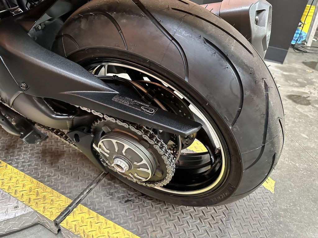 Ninja H2 SX SE+