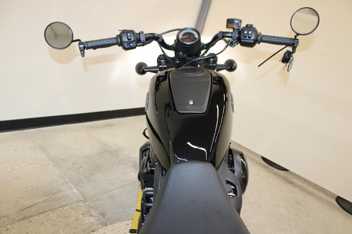 Nightster