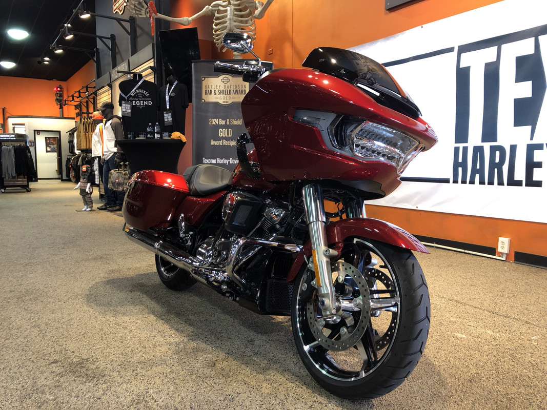 Road Glide®