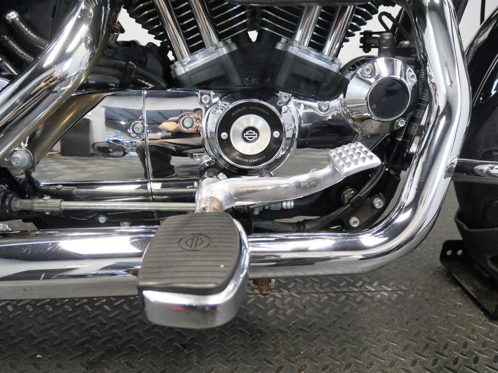 Sportster® SuperLow® 1200T