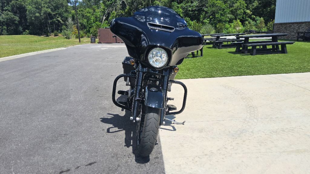 Street Glide® Special