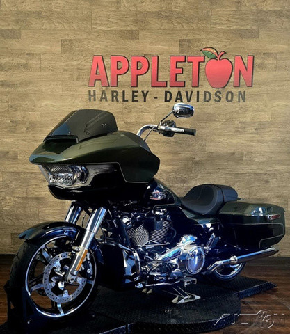 Road Glide®
