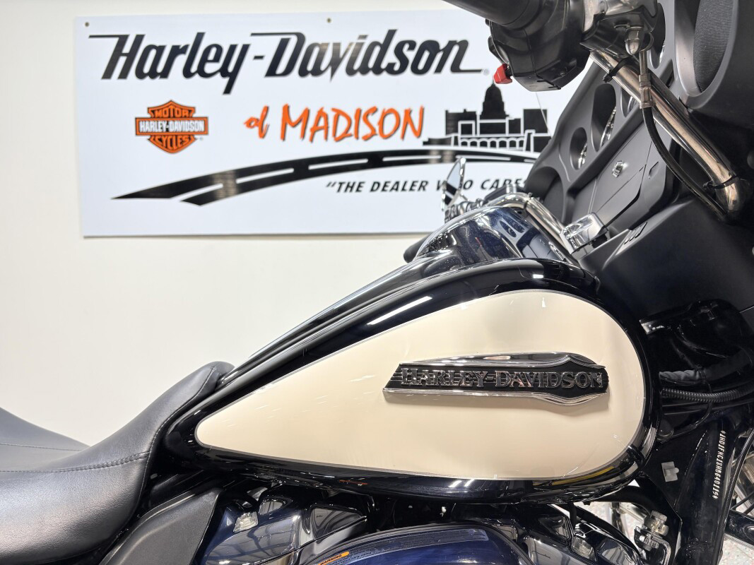 Electra Glide® Police