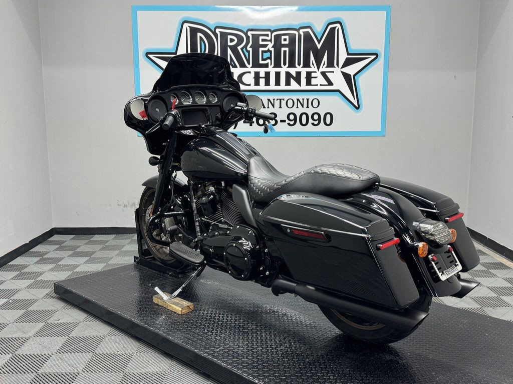 Street Glide® ST