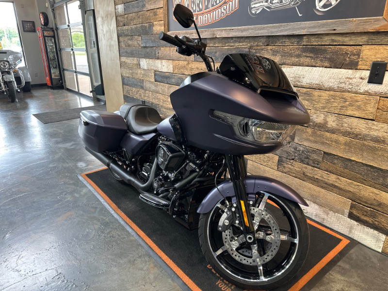 Road Glide®