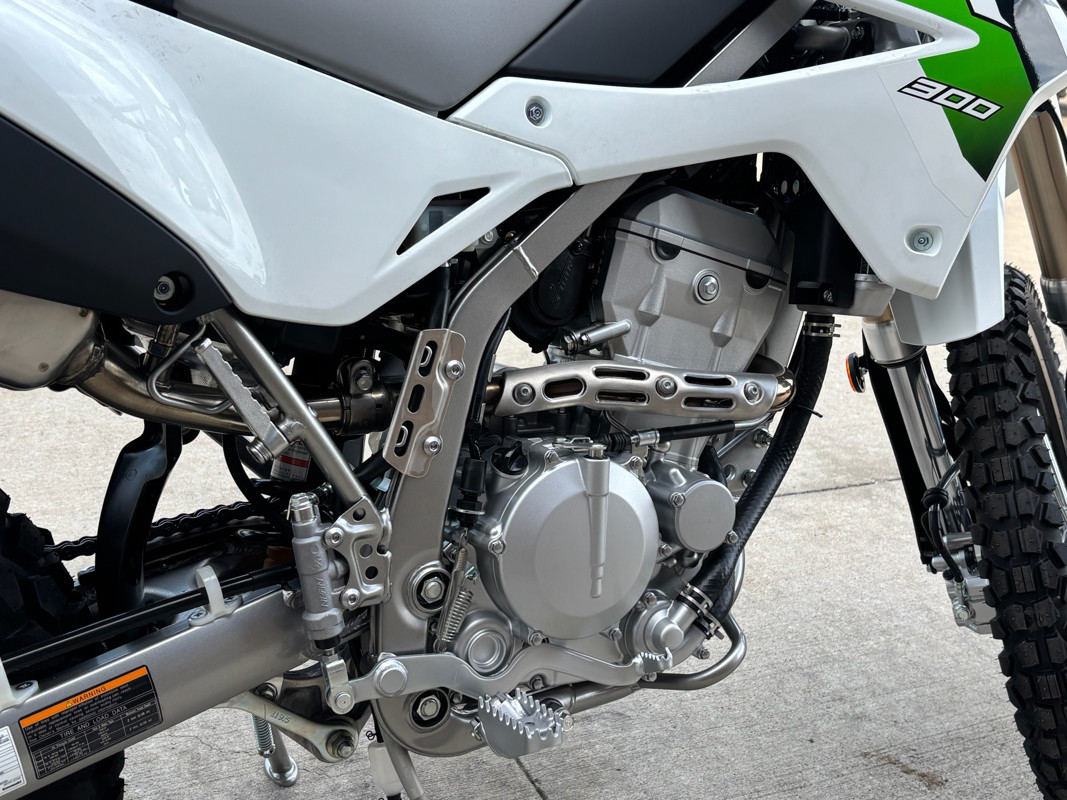 KLX300