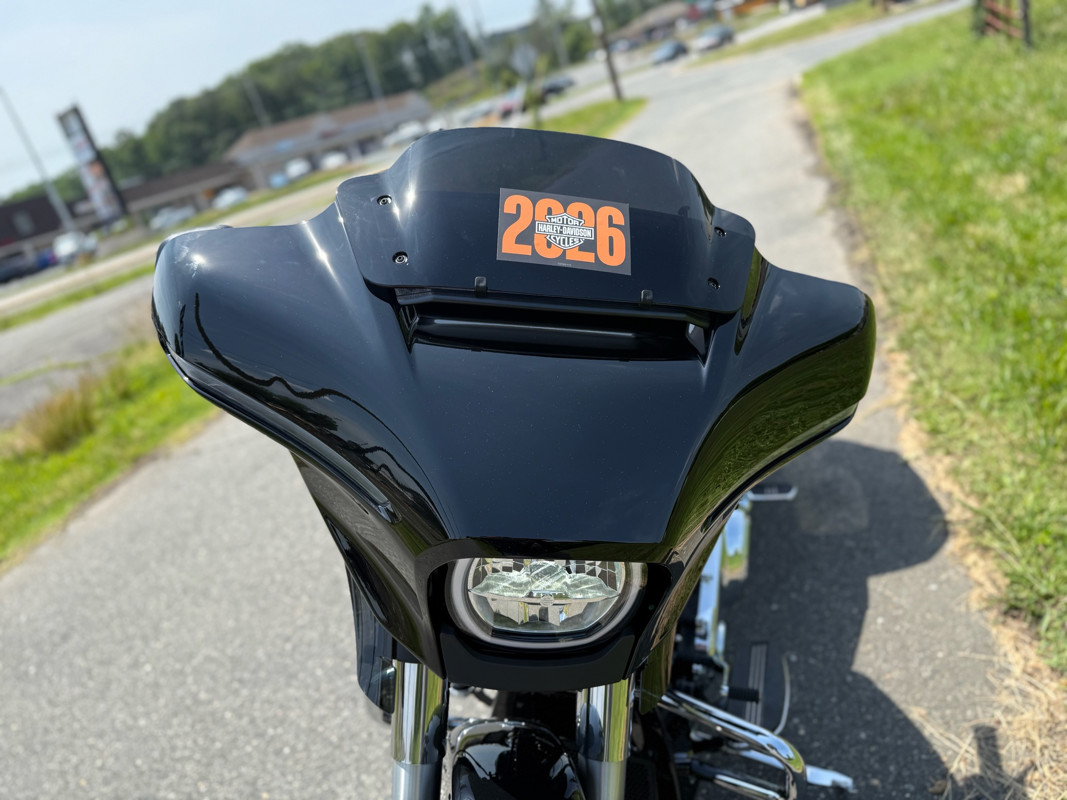 Street Glide®