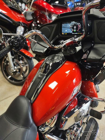 Road Glide®