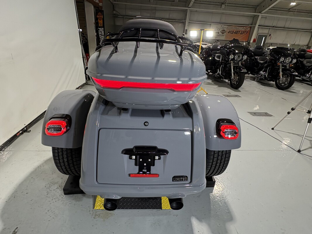 Street Glide® 3 Limited