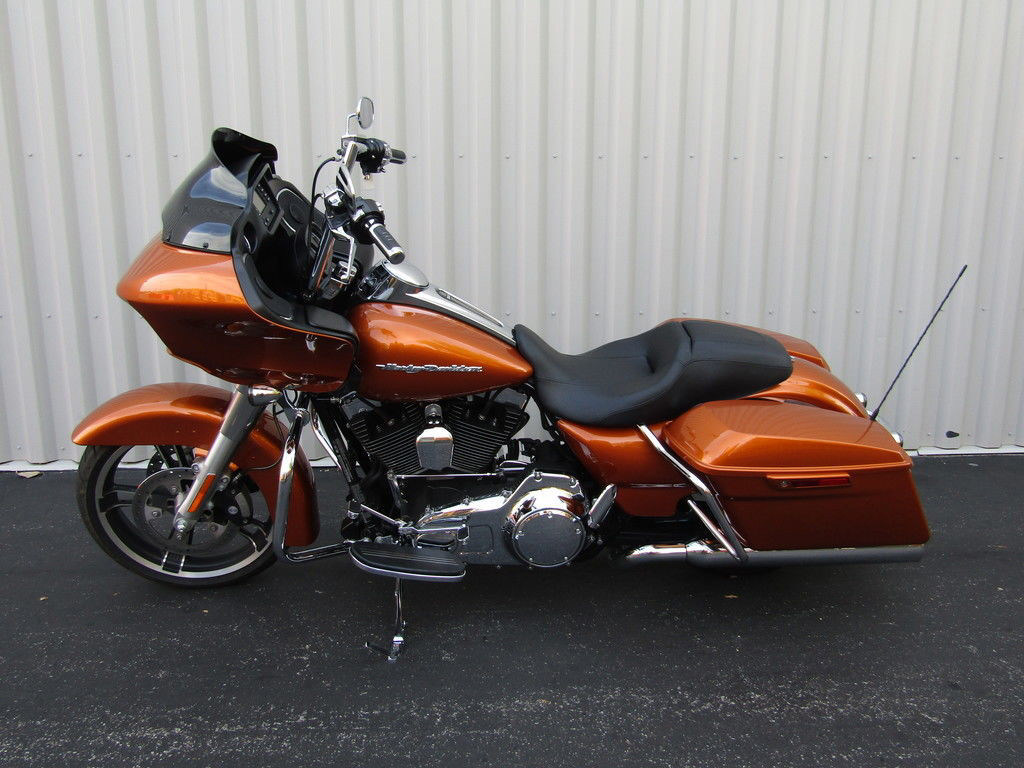 Road Glide®