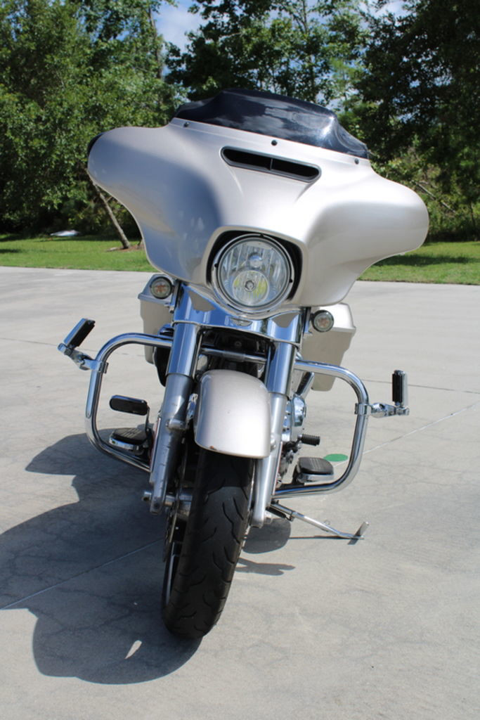 Street Glide®