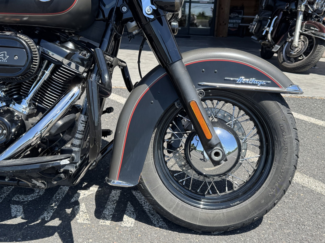 Softail® Heritage Classic 114