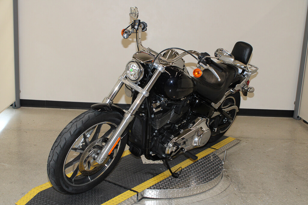 Softail® Low Rider®