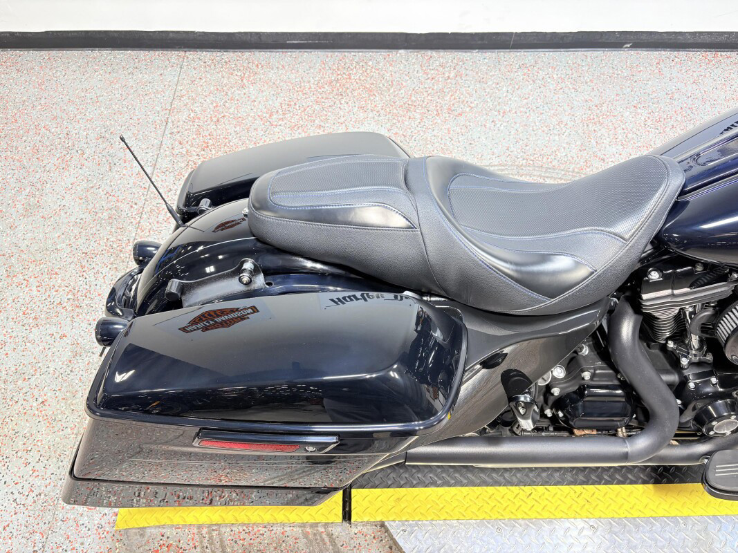 Street Glide® Special