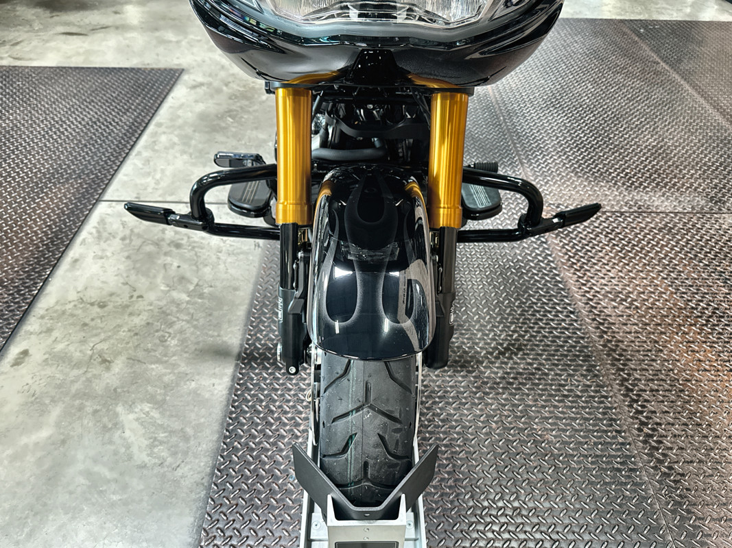 Road Glide®