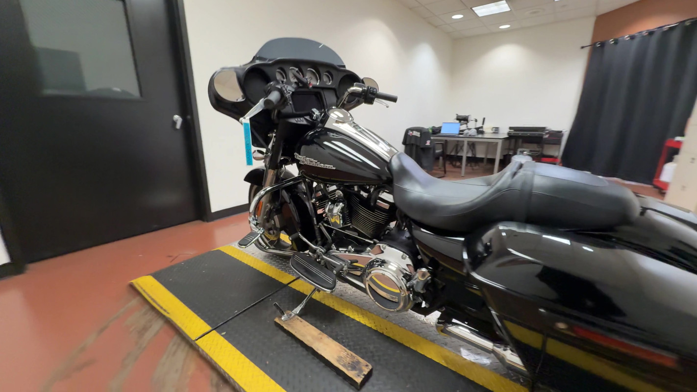 Street Glide®