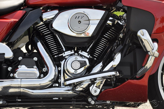 Street Glide® Limited