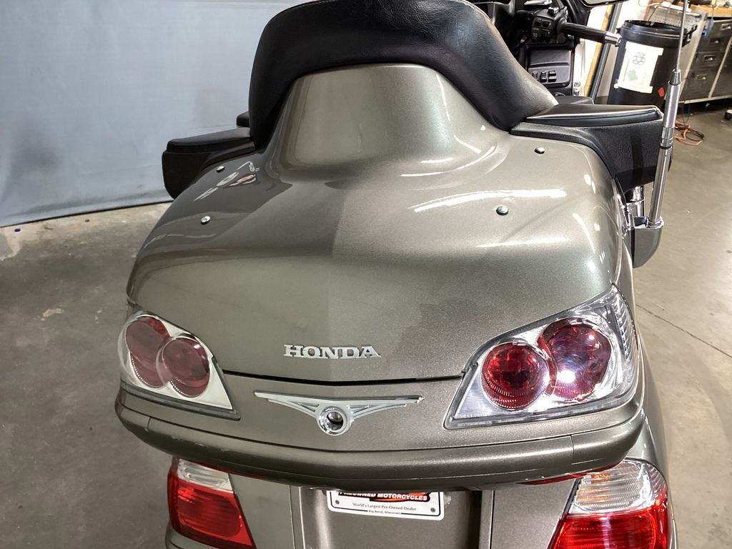Gold Wing Airbag