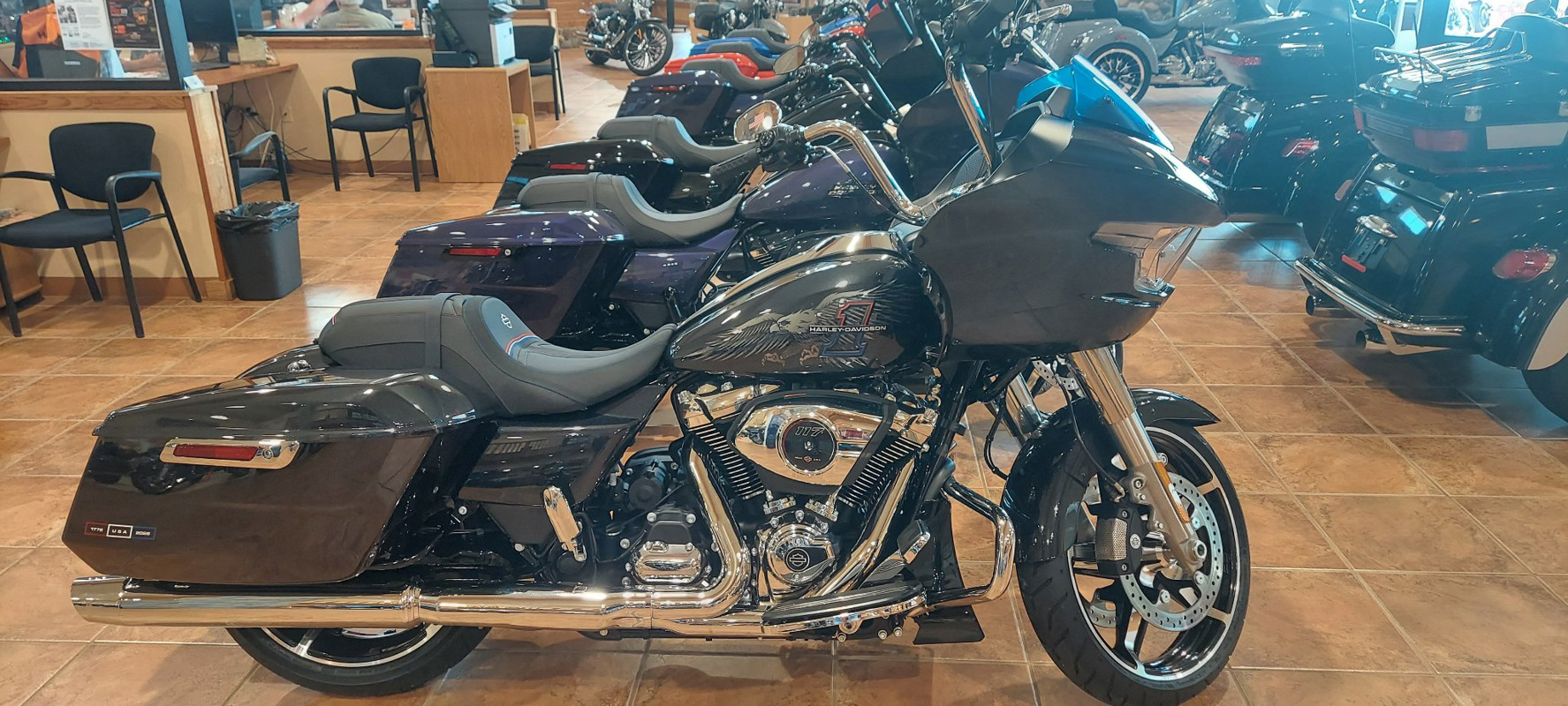 Road Glide®