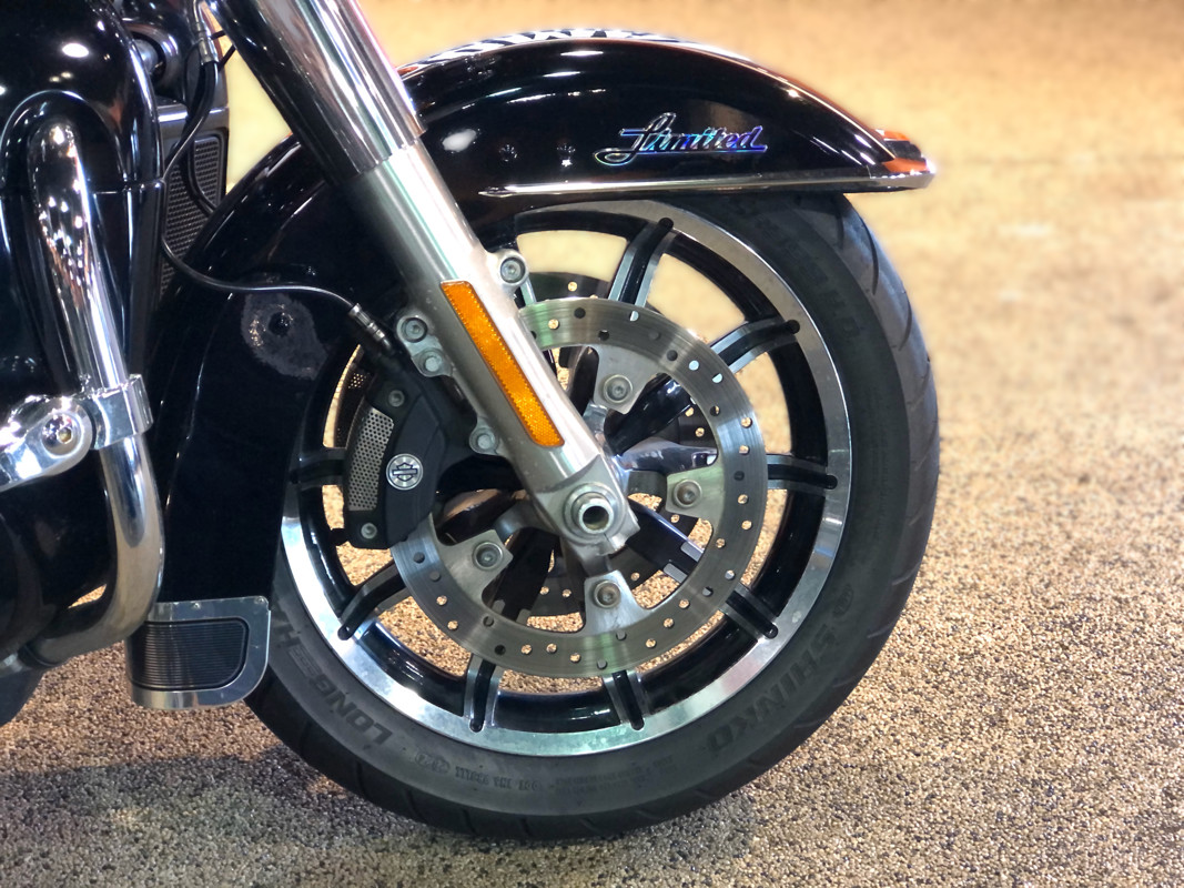 Electra Glide® Ultra Limited® Low