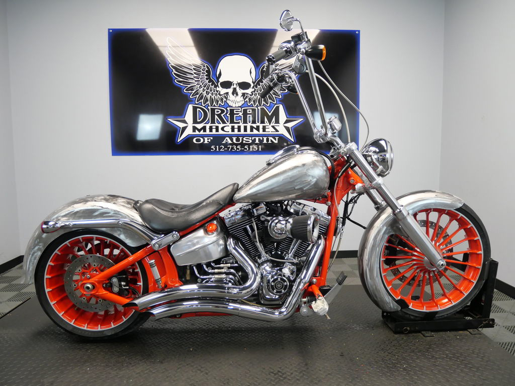Softail® Breakout®