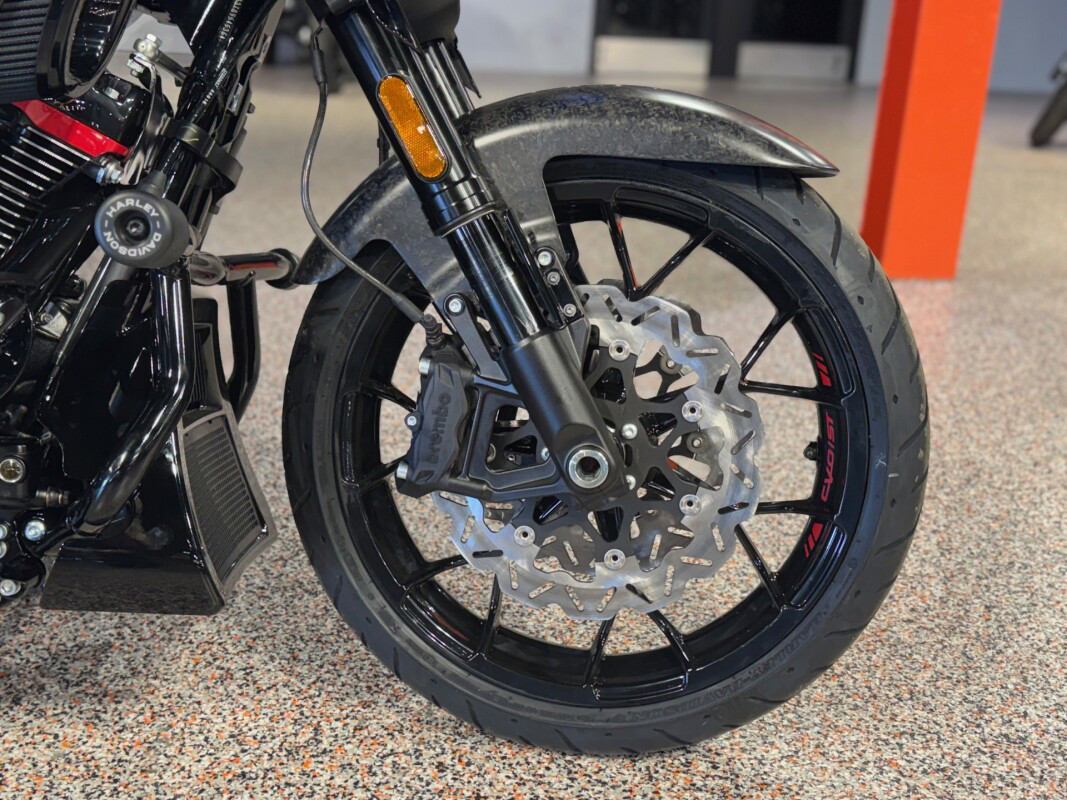 CVO® Street Glide® ST