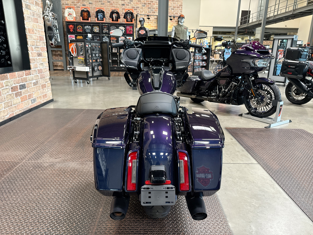 Road Glide®
