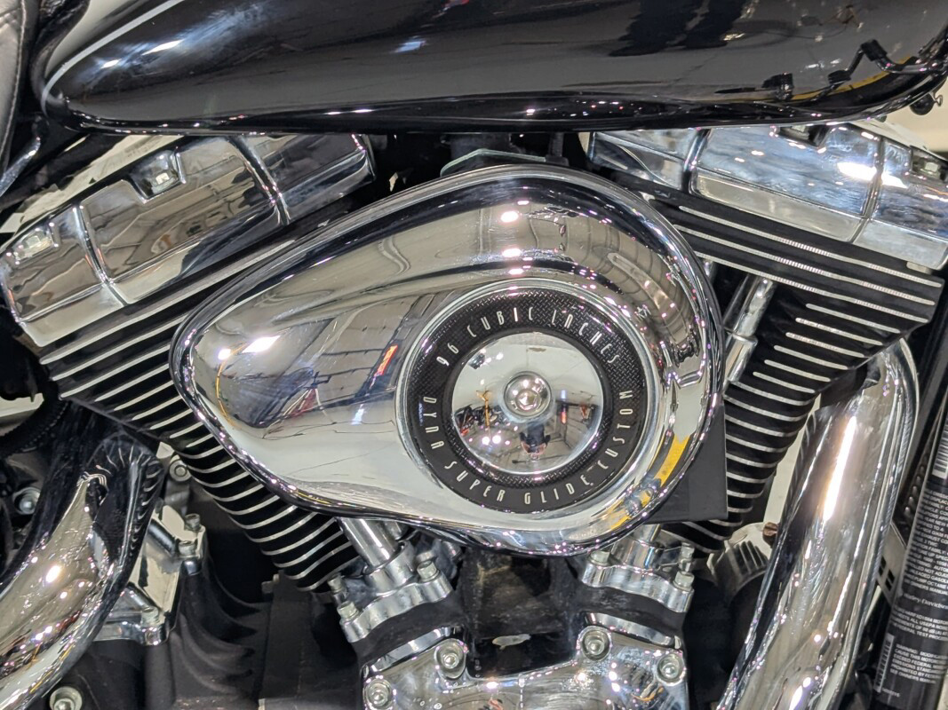 Dyna® Super Glide Custom