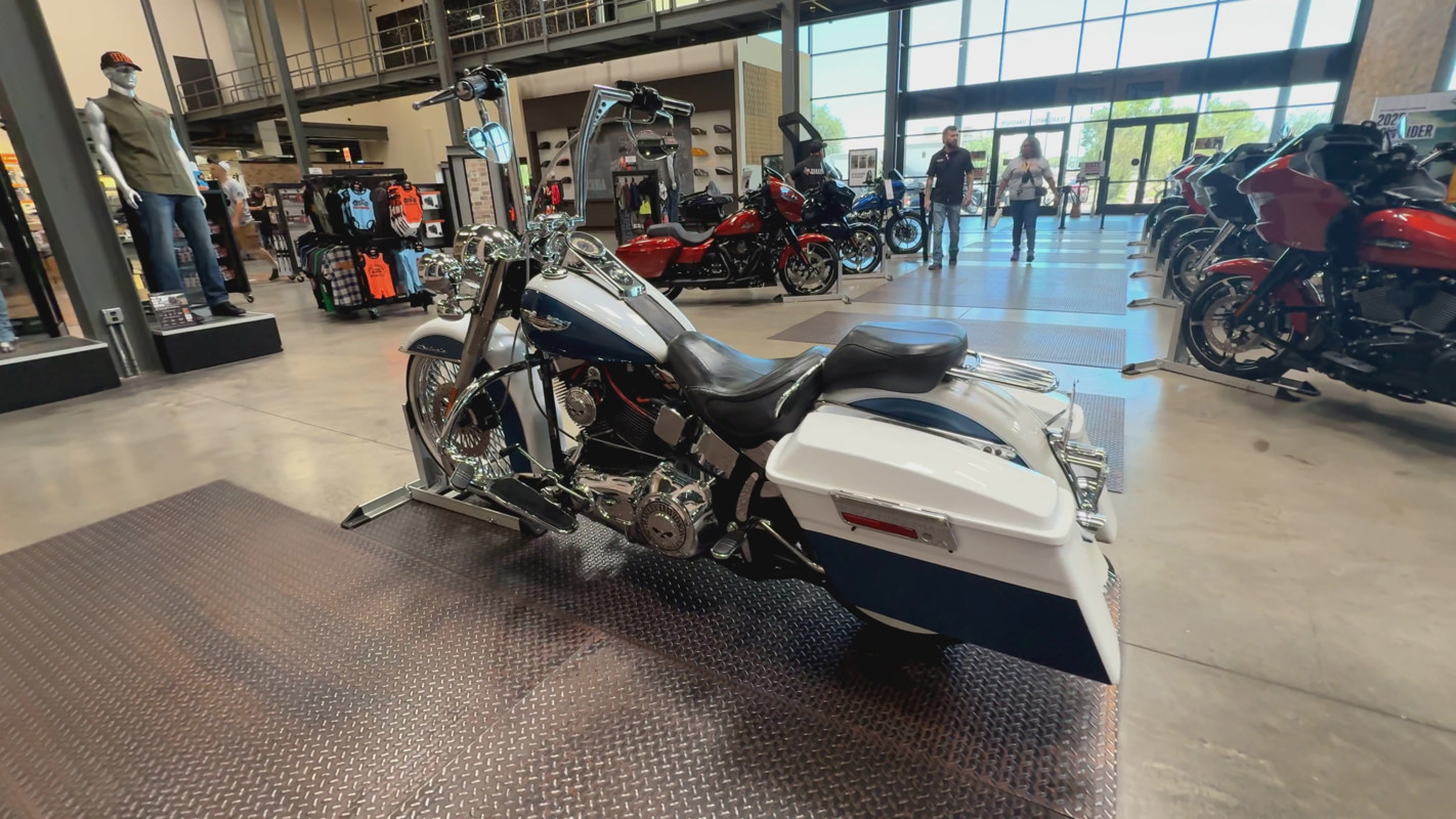 Softail® Deluxe