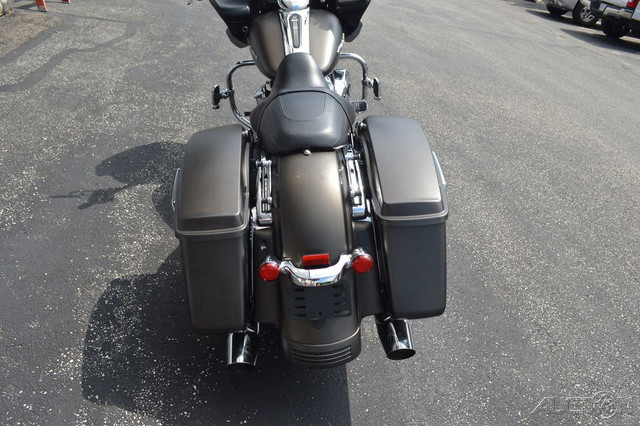 Road Glide®