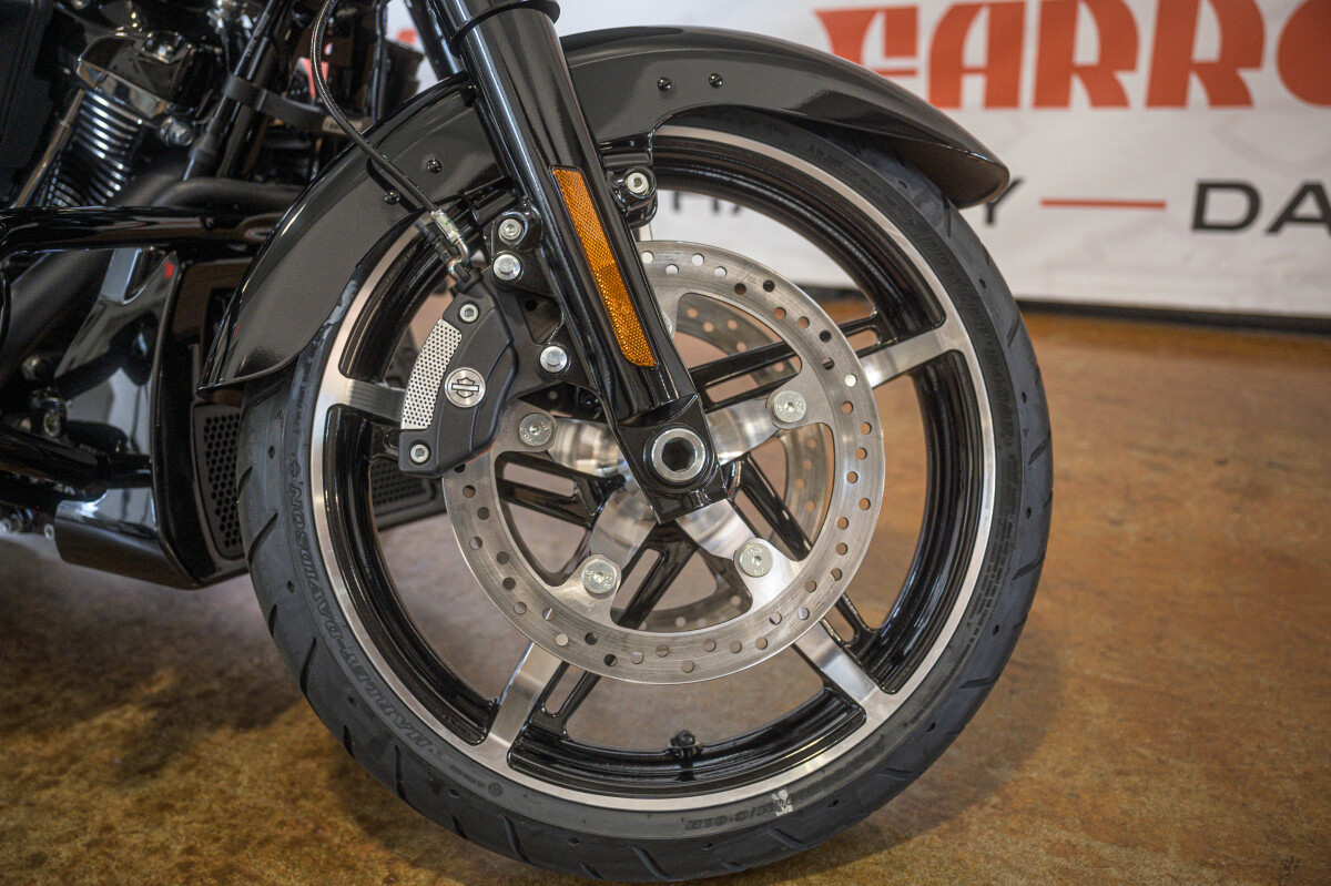 Street Glide®