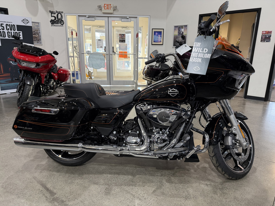 Road Glide®