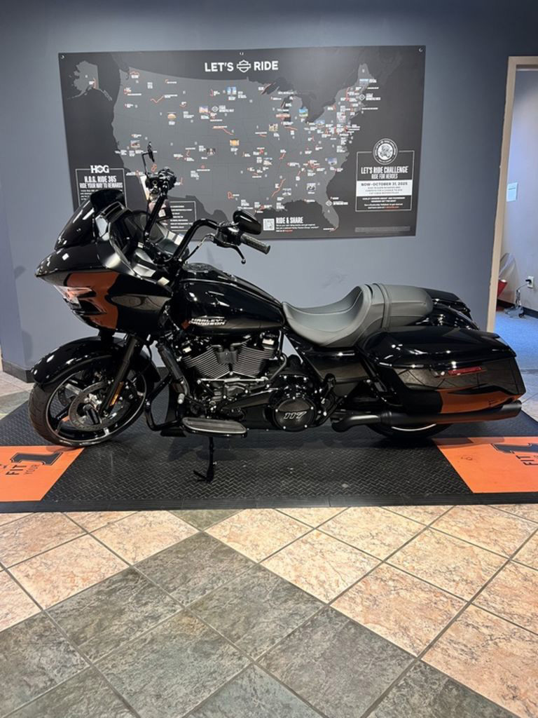 Road Glide®