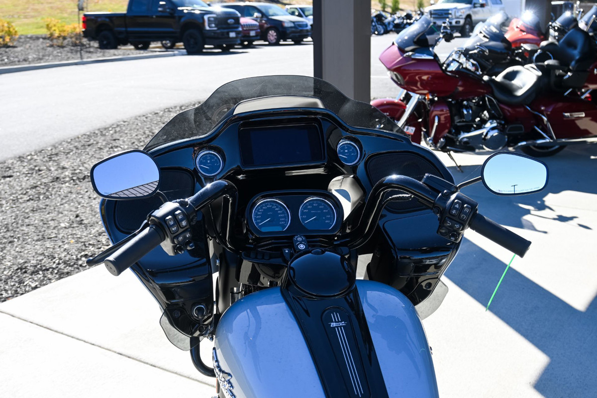 Road Glide® 3