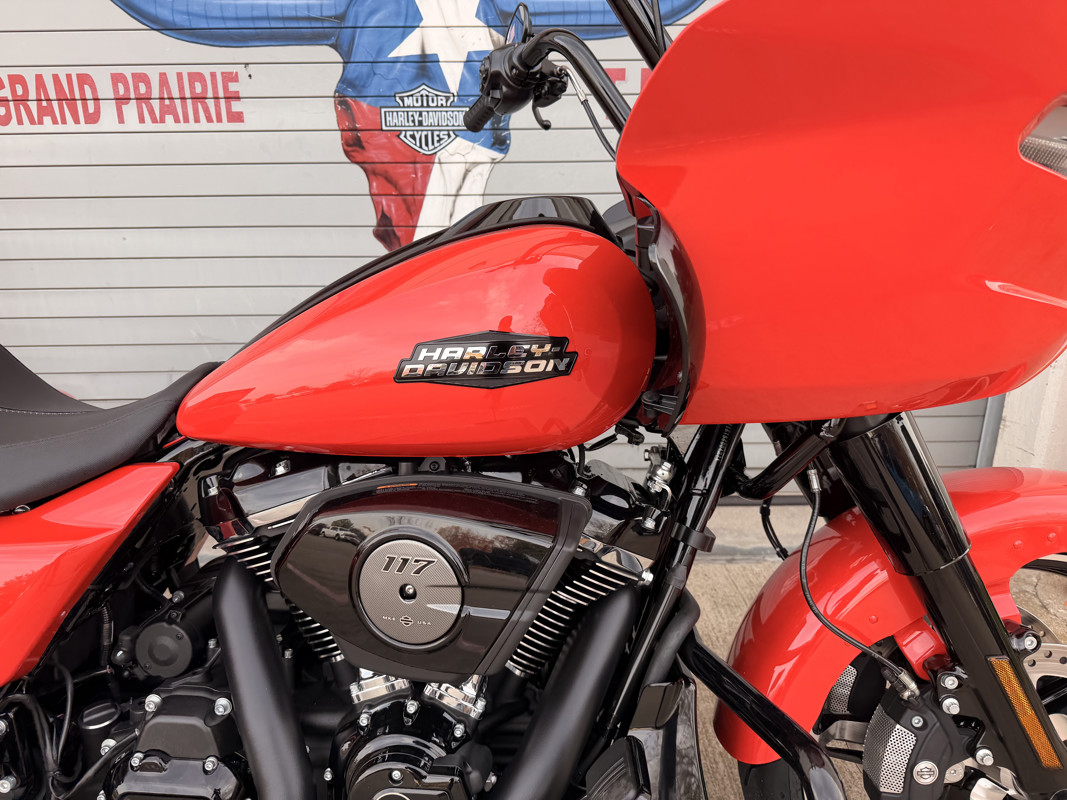 Road Glide®