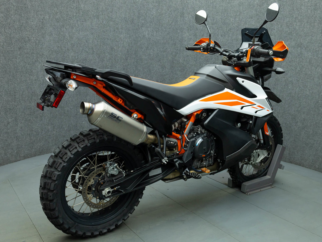 790 Adventure R