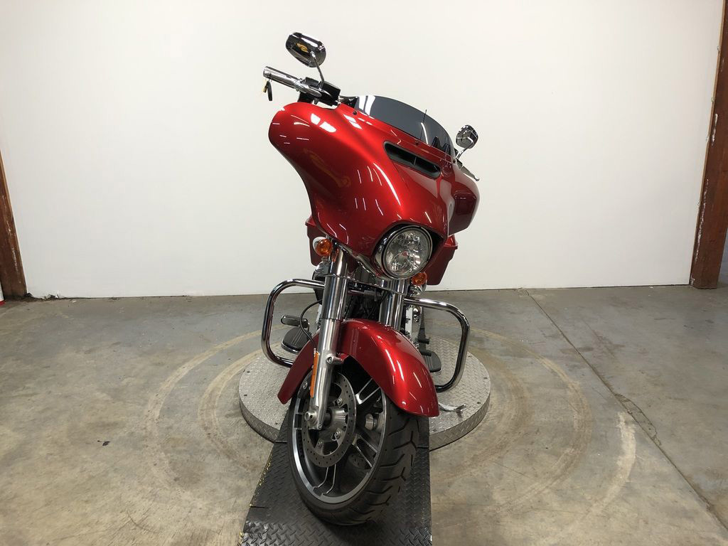 Street Glide®