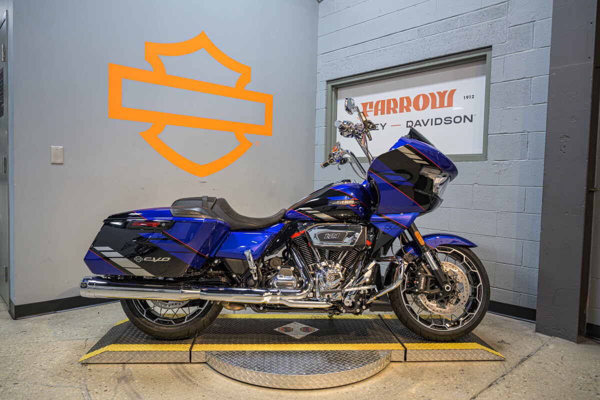 CVO® Road Glide®