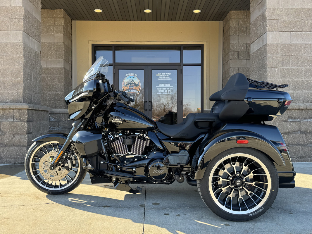 Street Glide® 3 Limited