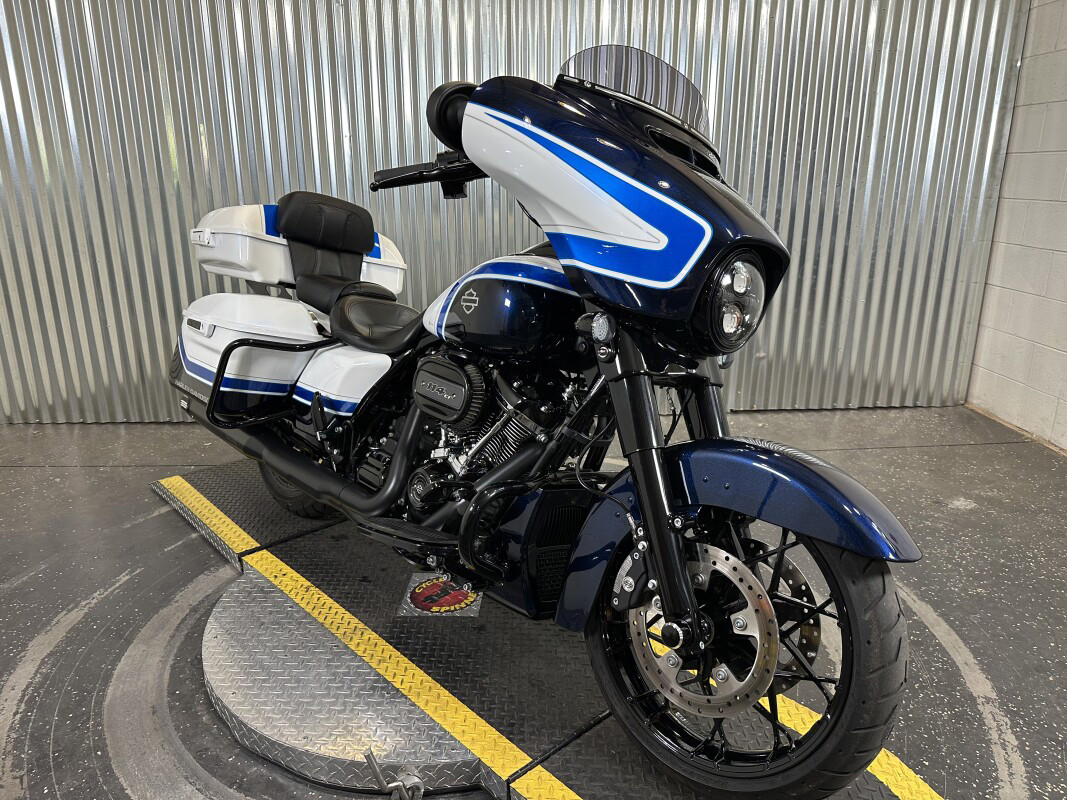 Street Glide® Special