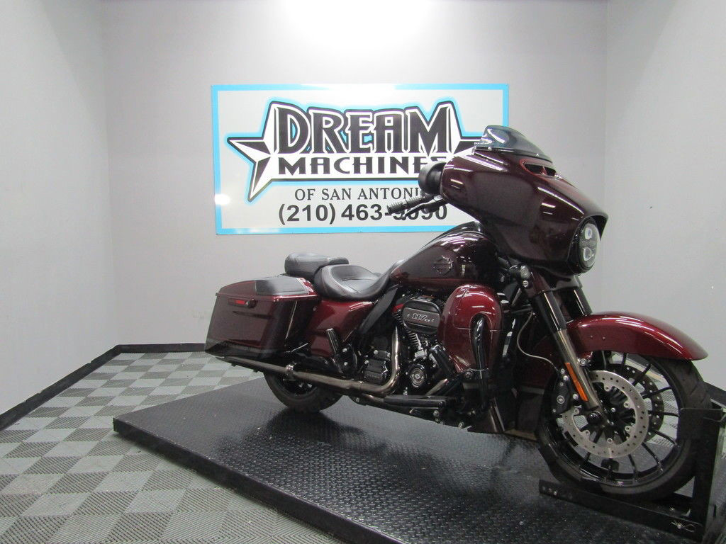 CVO® Street Glide®
