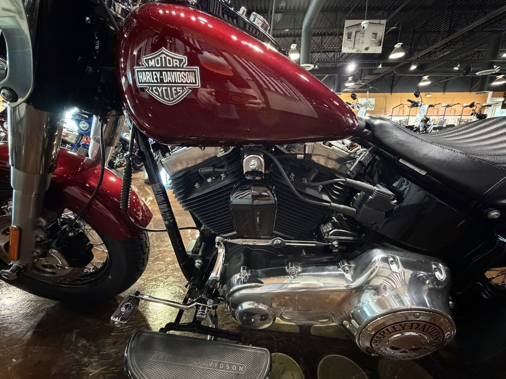 Softail® Slim®