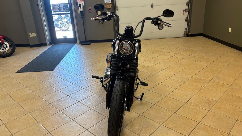 Street Bob®