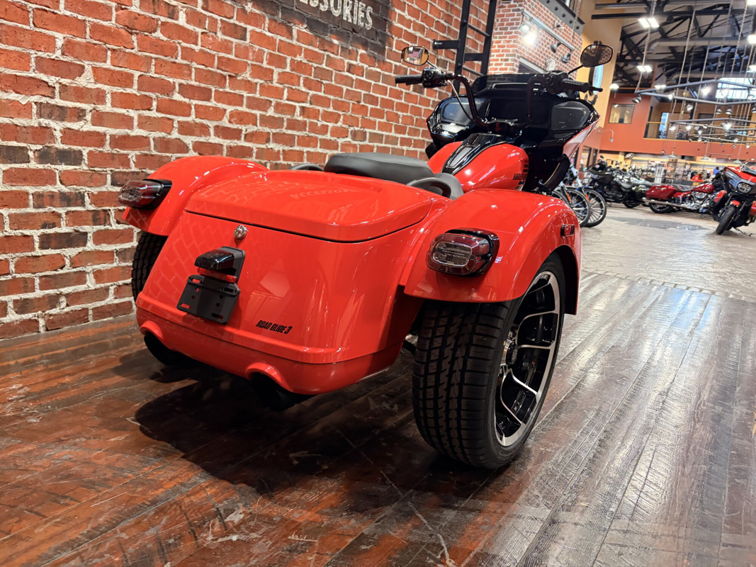 Road Glide® 3
