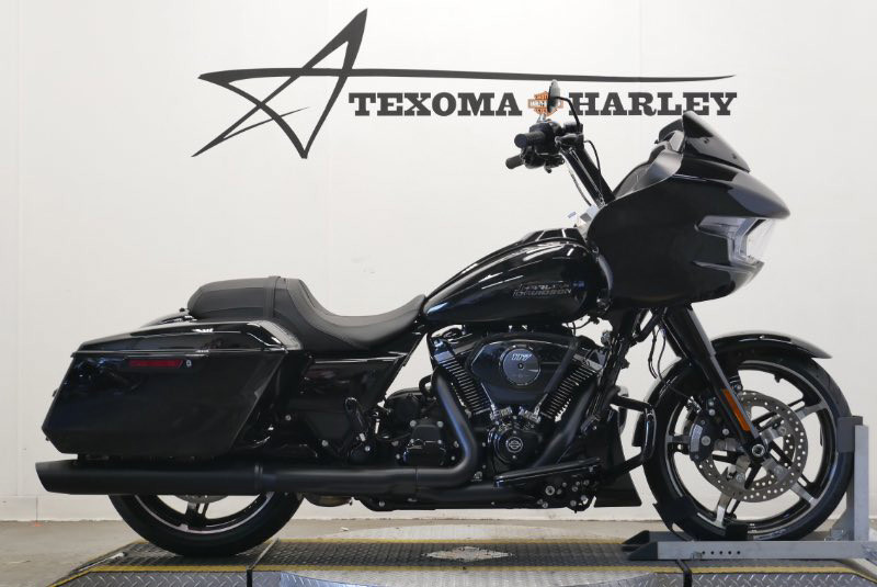 Road Glide®